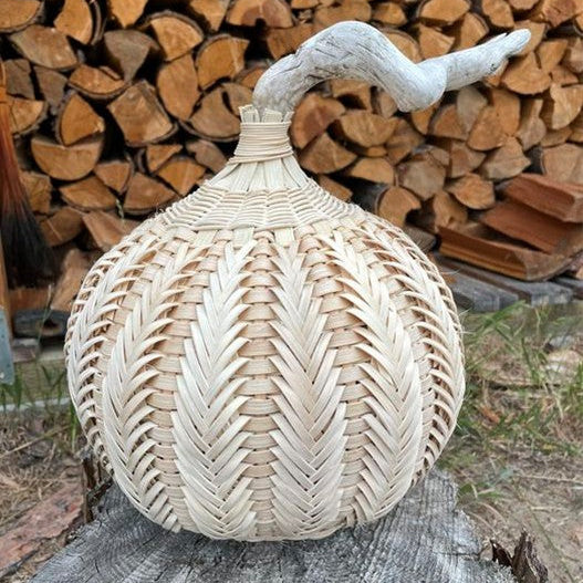 Feathered Pumpkin Pattern